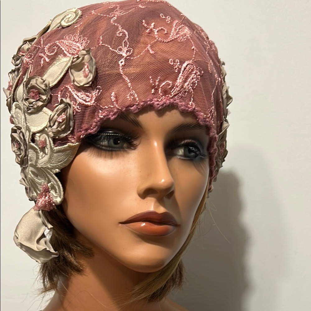 Chic Floral Lace Hat in Pale Pink and Cream